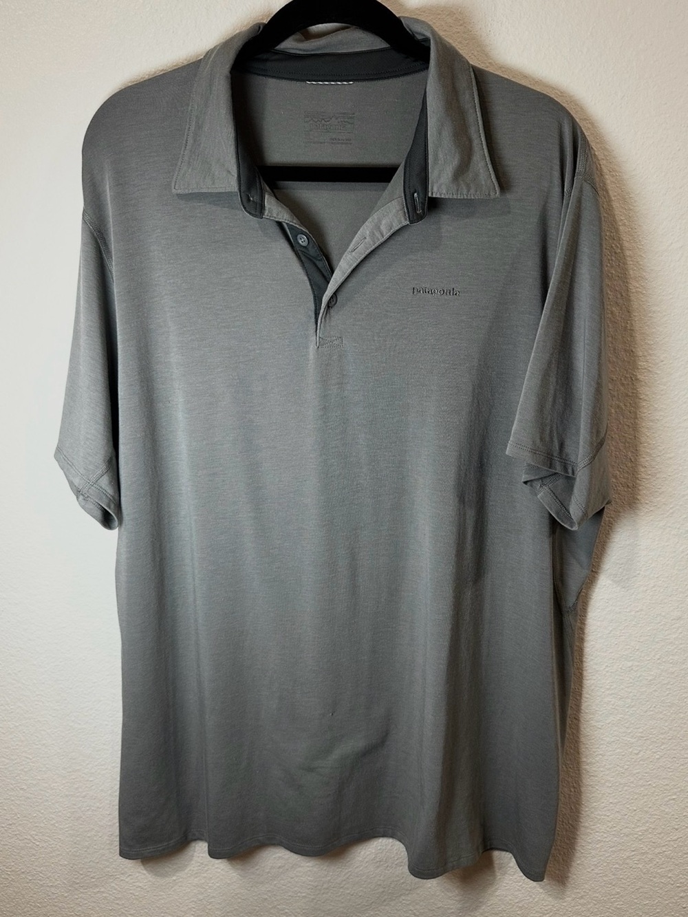 Patagonia worn wear men’s‎  Gray Polo Shirt XL